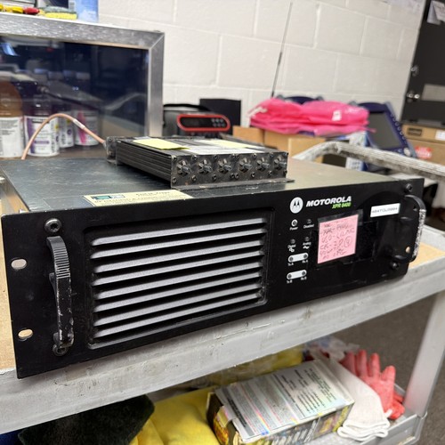 Motorola xpr8400 uhf 450 512 - motorola, 450-512