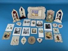 Collezione Di 25 Antichi Santini E Figure Devozionali Del XIX e XX Sec.