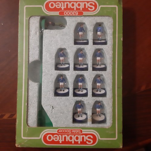 Subbuteo 63000 team ref 415 - subbuteo,