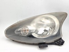 811700H011 FARO ANTERIORE SINISTRO per TOYOTA AYGO 1A SERIE (04/05>10/14) 2005