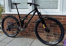 TEMPO Commencal 2024