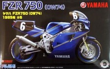 Bici Fujimi n.12 YAMAHA FZR750