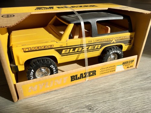 Chevrolet blazer steel toy - k5,