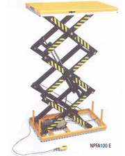 PIATTAFORMA ELETTRICA OLEODINAMICA SOLLEVAMENTO A PANTOGRAFO 2000 KG 1700 X 1000