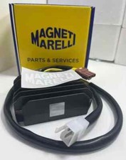 REGOLATORE DI TENSIONE MAGNETI