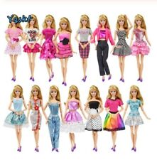 m 5 VESTITI ABITI BAMBOLA