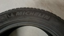 Pneumatici 225/50/R17 94H + omaggio 
