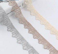 3 iarde vintage fiori pizzo