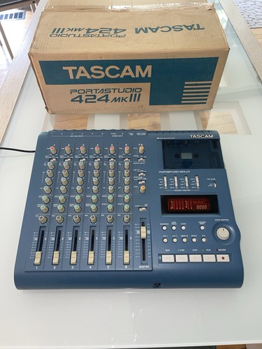 Tascam portastudio 424 - tascam,