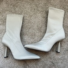 Stivaletti con tacco Zara