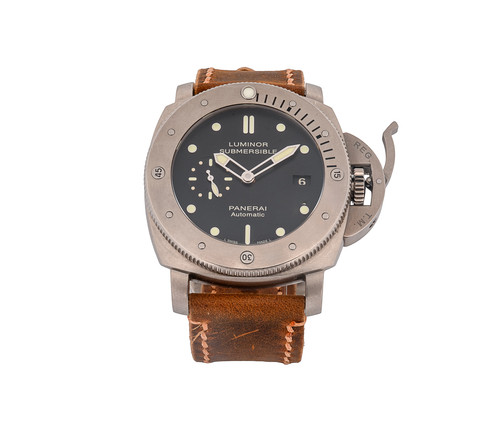 Panerai luminor submersible - panerai,