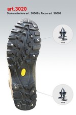 CHIODI PER STIVALI DA PESCA