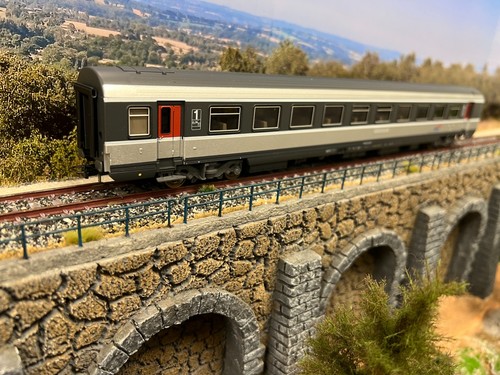 Voiture corail plus classe - , 1