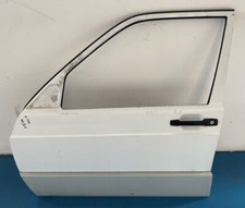 Porta anteriore sinistra MERCEDES 190 anno 1989 bianca