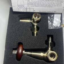 Valvola termostatica angolare