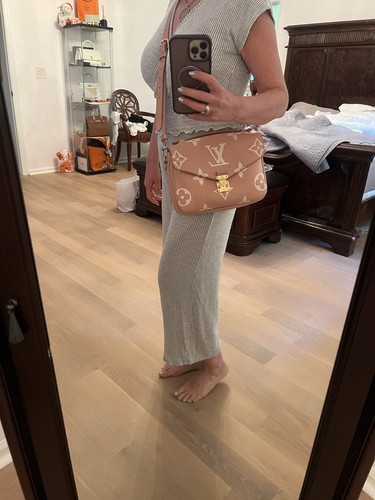 Louis vuitton pochette metis - louis,