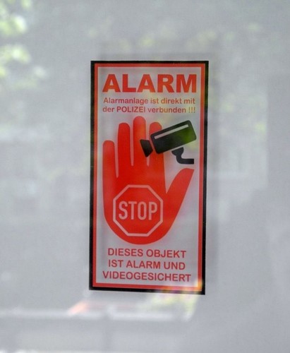 Pezzi alarm stop video - alarm,