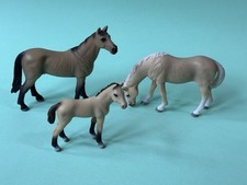 Schleich AKHAL TEKE FAMILY