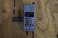 Cellulare Motorola Tele TAC 200 vintage retro mobile anni 80 90 grigio da collezione