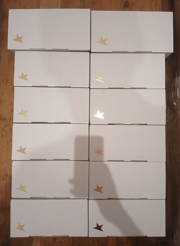 Golden goose empty shoe boxes - golden,