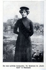 Der erste weibliche Hotelportier: Frl.Kristensen im "Turisthotel" Marstrand 1911