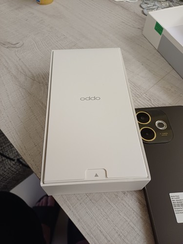 Cellulari smartphone usati - e,
