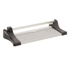 TAGLIERINA A LAMA ROTANTE PER