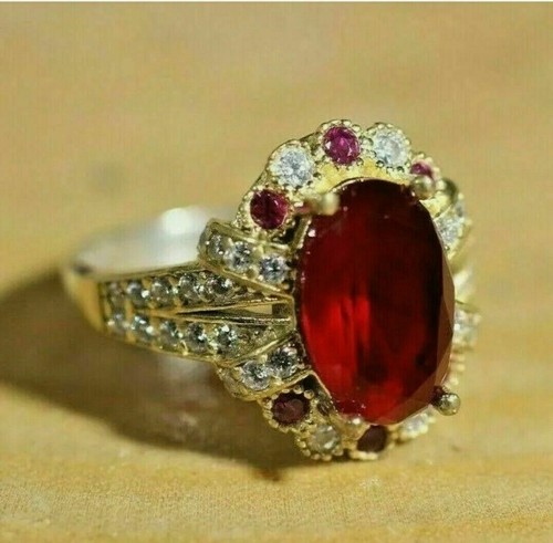 Anello donna cocktail rubino