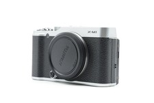 Fujifilm X-M1 Mirrorless