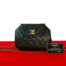 Borsa a tracolla CHANEL Matrasse ottagonale pelle di agnello nera 07971