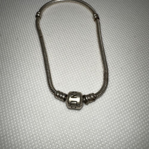 Pandora bracelet moments - pandora,