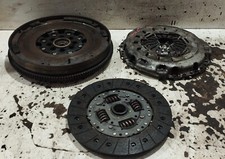 KIT FRIZIONE E VOLANO PER MERCEDES Classe C Berlina W203 124027710 diesel 2200 