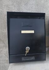 Cassetta Postale x Esterni colore nero usata con staffe artigianali come da foto