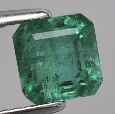 SMERALDO NATURALE OVALE CT. 1,67 IN BLISTER SIGILLATO