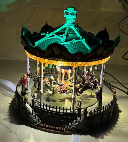 Lemax spooky town merry - town,