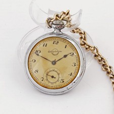 Orologio Zlatoust fabbrica