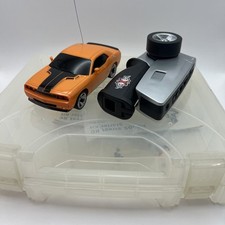 XMODS USATO ARANCIONE 2009 DODGE CHALLENGER SRT-8 con custodia e manuale utente