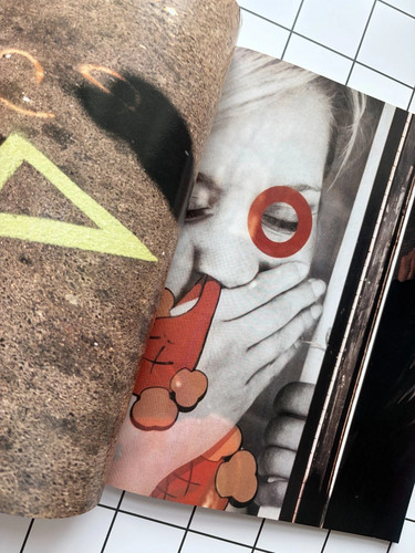 Rare magazine kaws - i-d,
