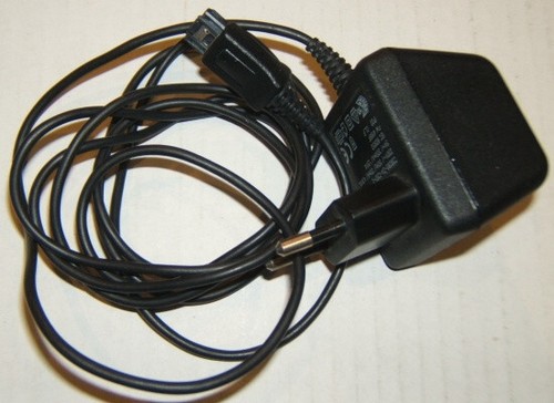 Alimentatore caricabatteria - alimentatore,