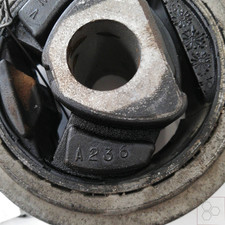 Supporto post. motore (bielletta)  FIAT IDEA (2S) 1.3 16V MJ(66Kw)Bla.Motion Mnv