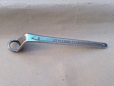 Chiave bulloni ruote 19