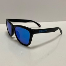 Nuovi occhiali da sole Oakley