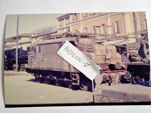 Fotografia locomotore trifase - fotografia,