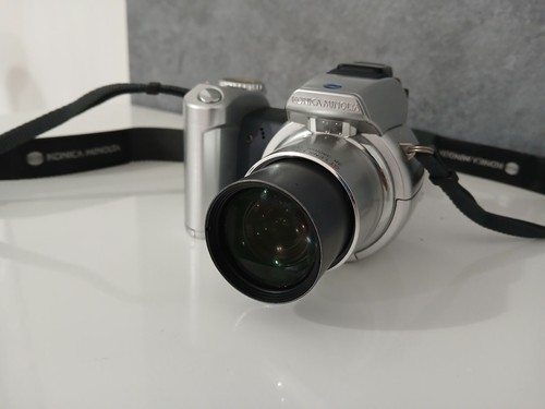 Konica minolta dimage - konica, 4,0