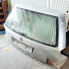 3B9827025AQ Portello post