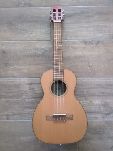 Ukulele leho tenore mod - leho,