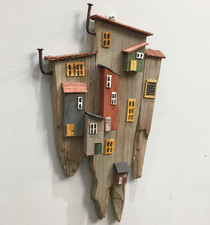 DECORAZIONE PARETE CASETTE IN