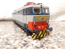 Locomotiva Fs e 656 239