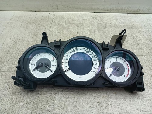 Mercedes class speedometer - mercedes,