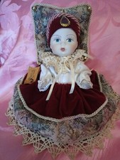 ENTIRELY porcelain Capodimonte